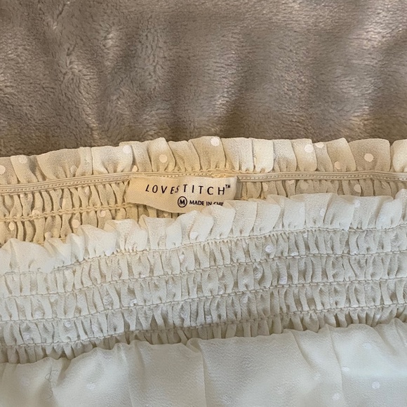 Love Stitch Puff sleeve blouse - Picture 2 of 4